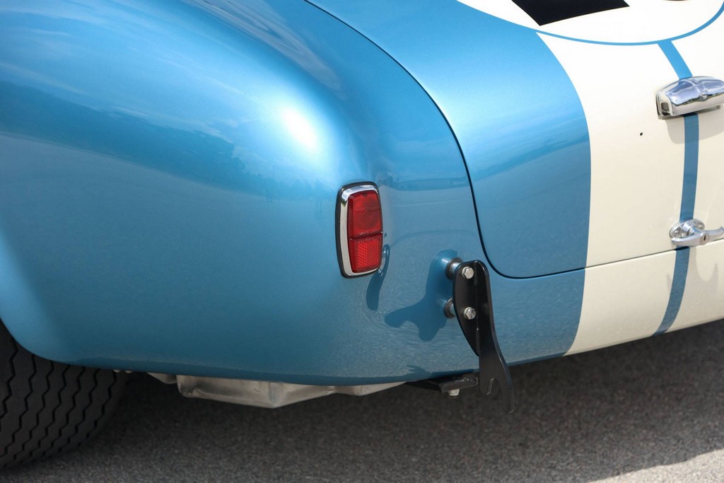 1965 Shelby 427 Cobra - Image 19
