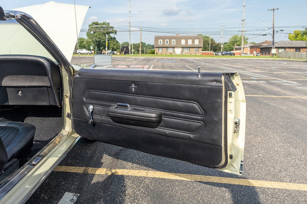 1969 Ford Mustang Convertible - Image 33