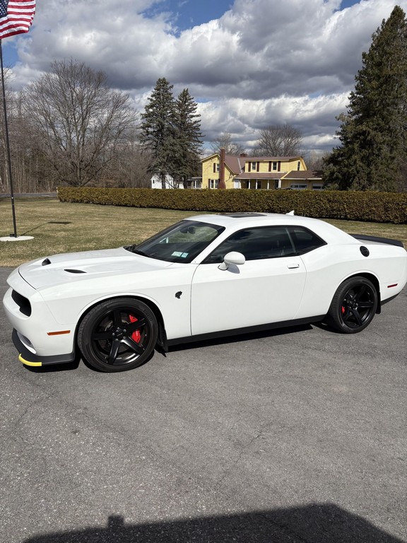 2017 Dodge Challenger SRT Hellcat - Image 38