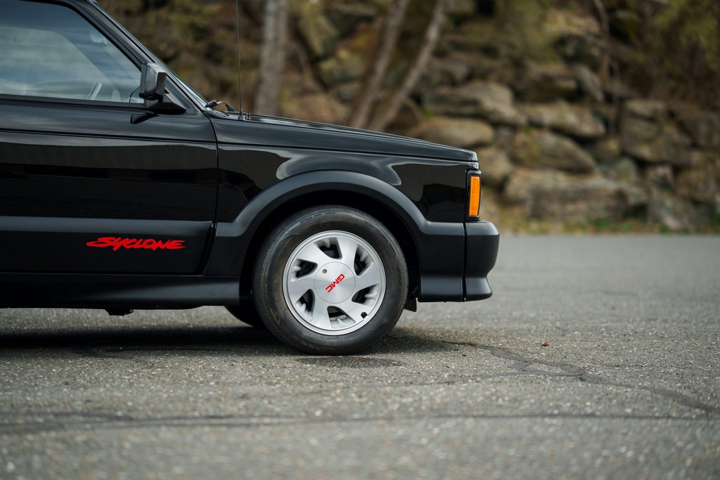 1991 GMC Syclone - Image 52