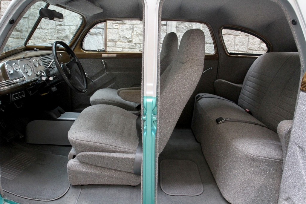 1940 Dodge Deluxe Street Rod - Image 11