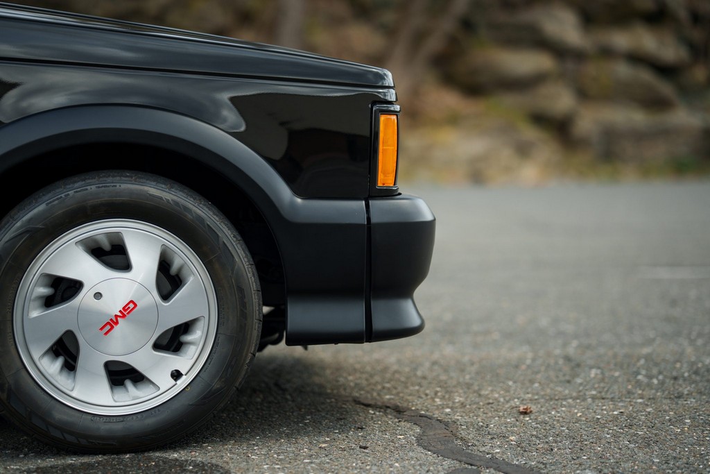 1991 GMC Syclone - Image 53