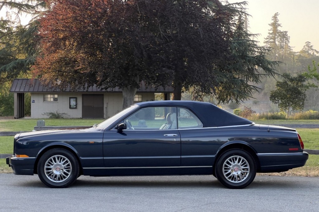 2001 Bentley Azure - Image 37