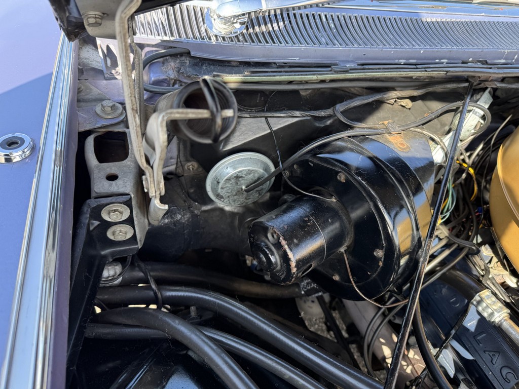 1960 Cadillac Eldorado Biarritz Convertible - Image 15