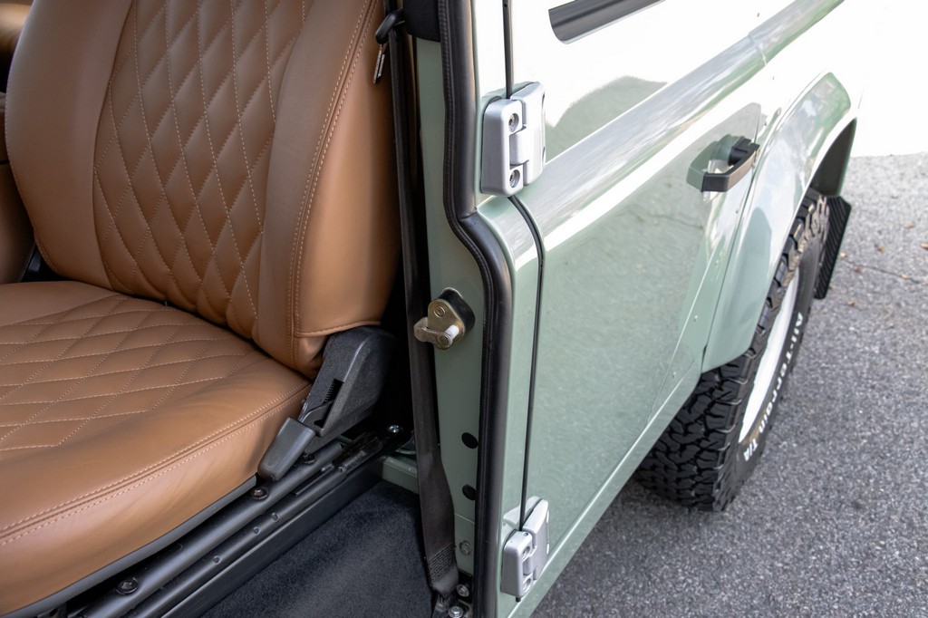 1995 Land Rover Defender 110 - Online Sale - Image 67