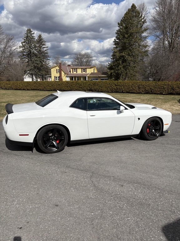 2017 Dodge Challenger SRT Hellcat - Image 45