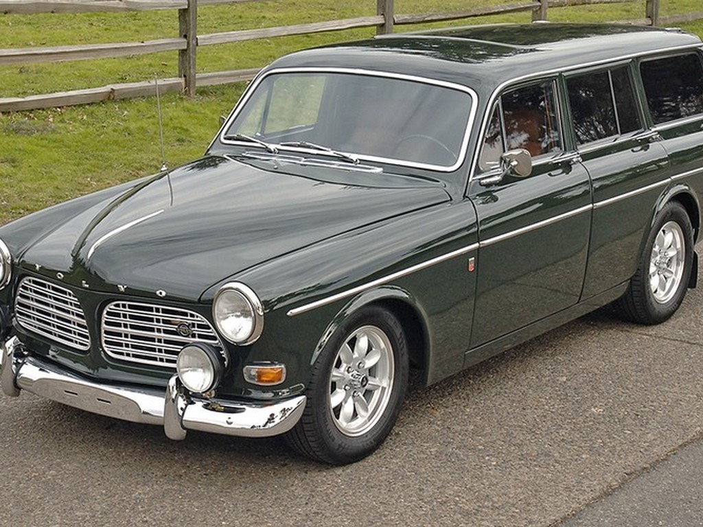 1968 Volvo 122S Wagon - Image 5