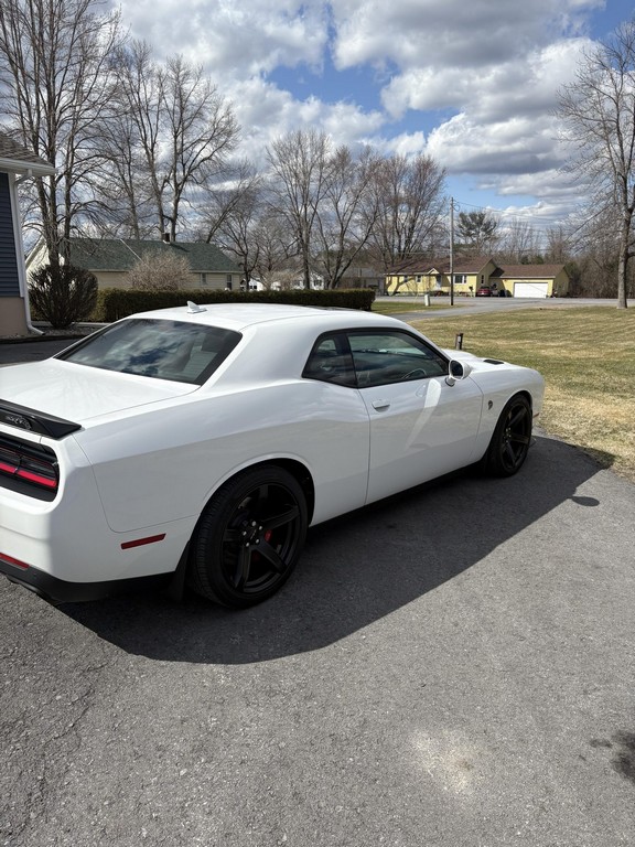2017 Dodge Challenger SRT Hellcat - Image 47