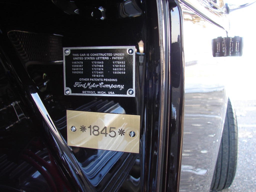 1932 Ford Roadster Highboy - Image 7