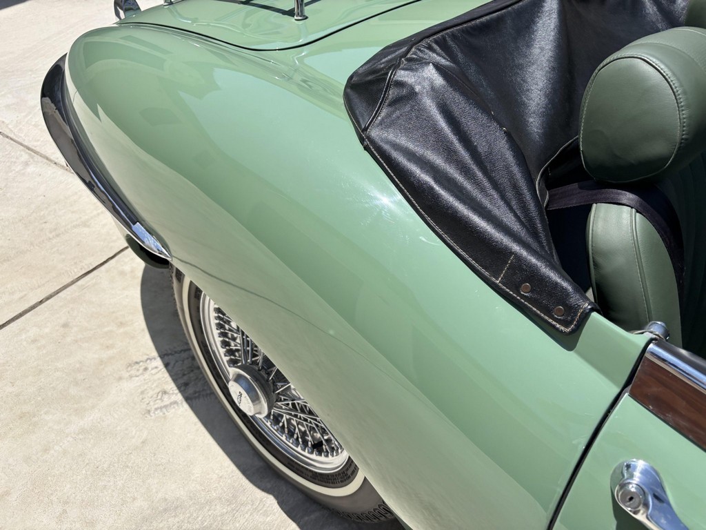 1971 Jaguar XKE Series II Roadster - Image 53