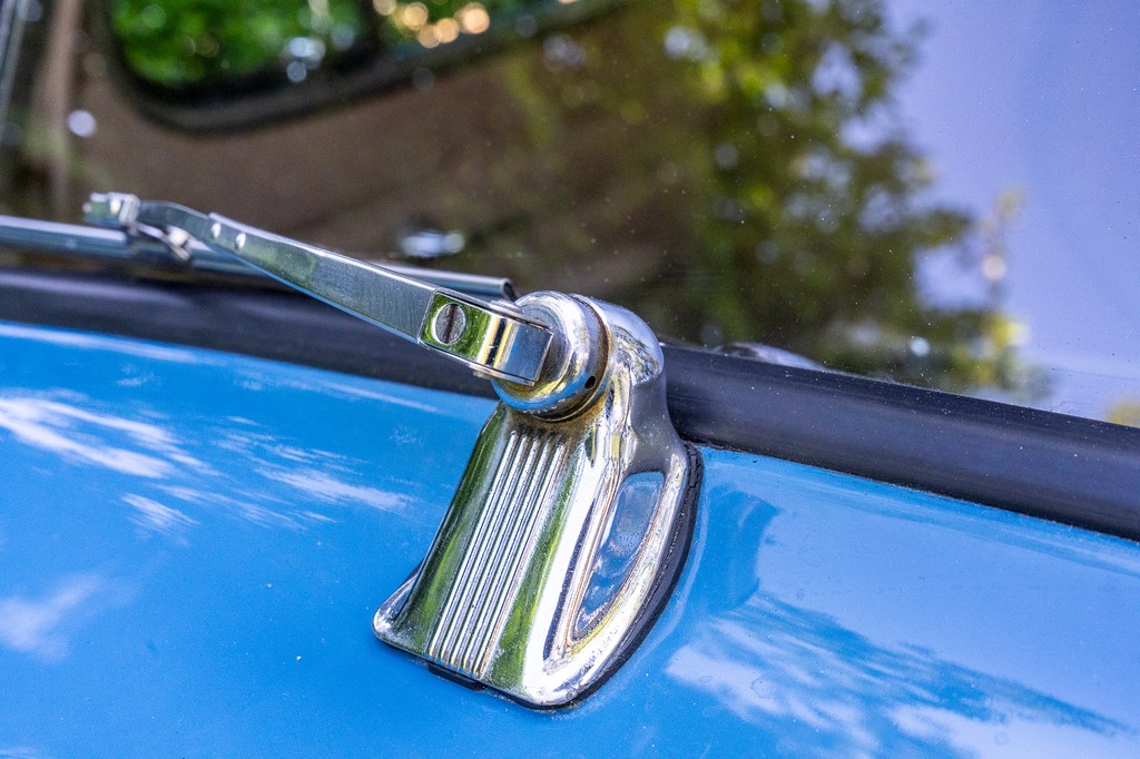 1940 Chevrolet One-Ten Club Coupe - Image 85