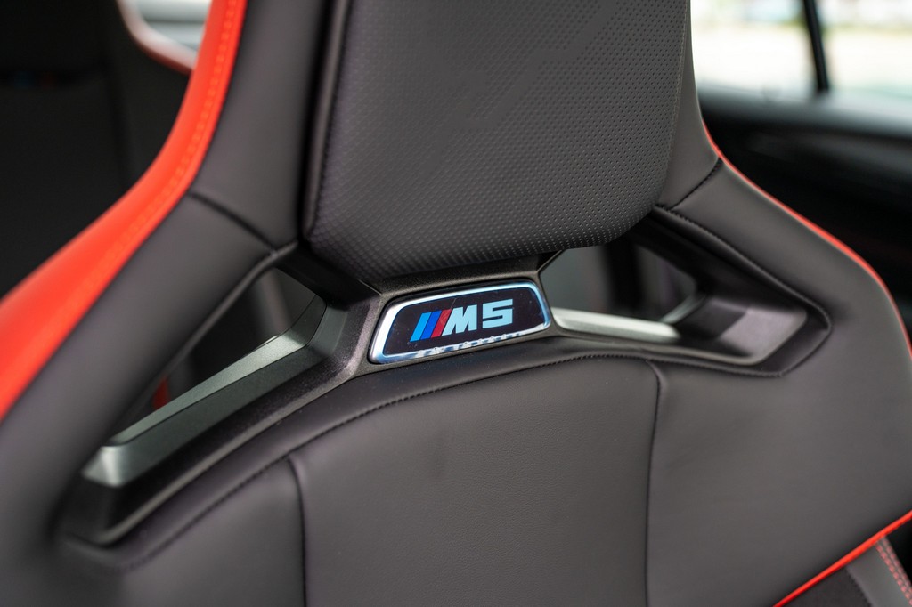 2022 BMW M5 CS - Image 95