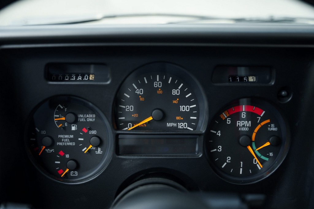 1991 GMC Syclone - Image 73