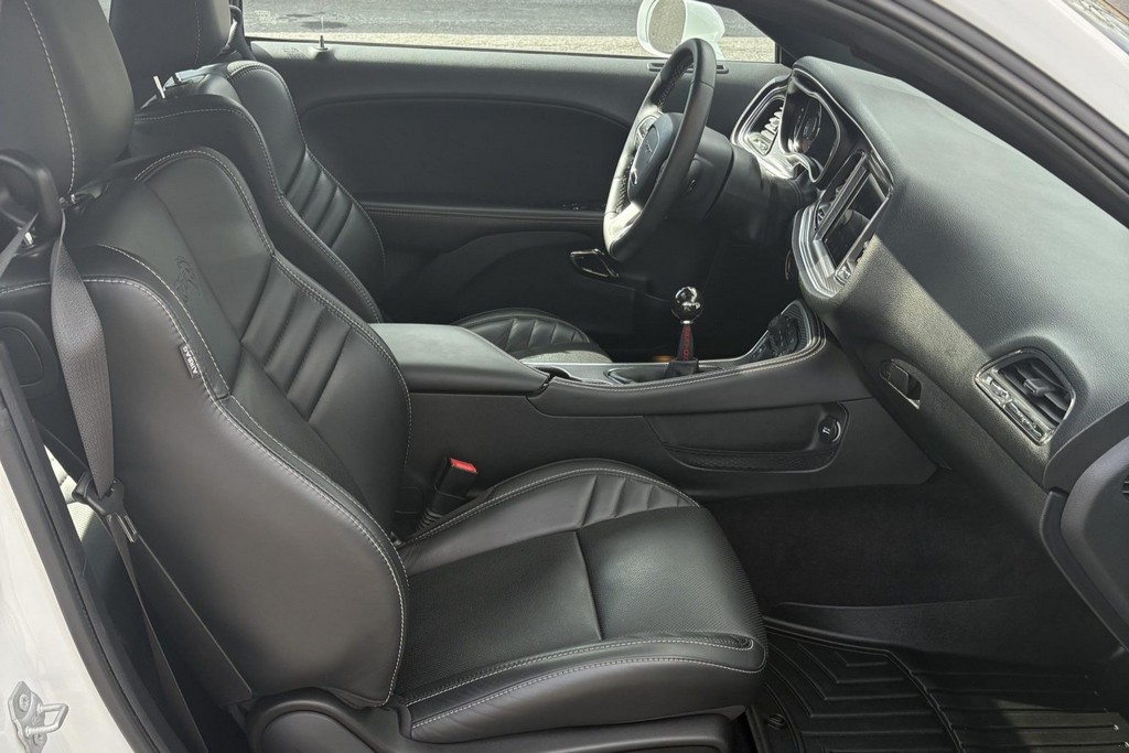 2017 Dodge Challenger SRT Hellcat - Image 51