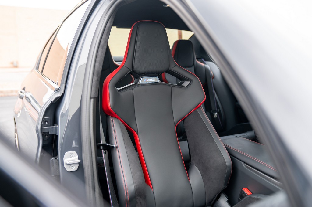 2022 BMW M5 CS - Image 96