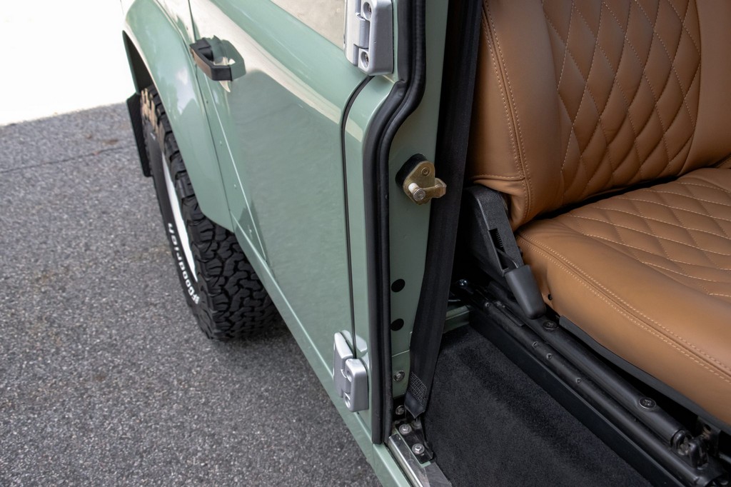 1995 Land Rover Defender 110 - Online Sale - Image 88