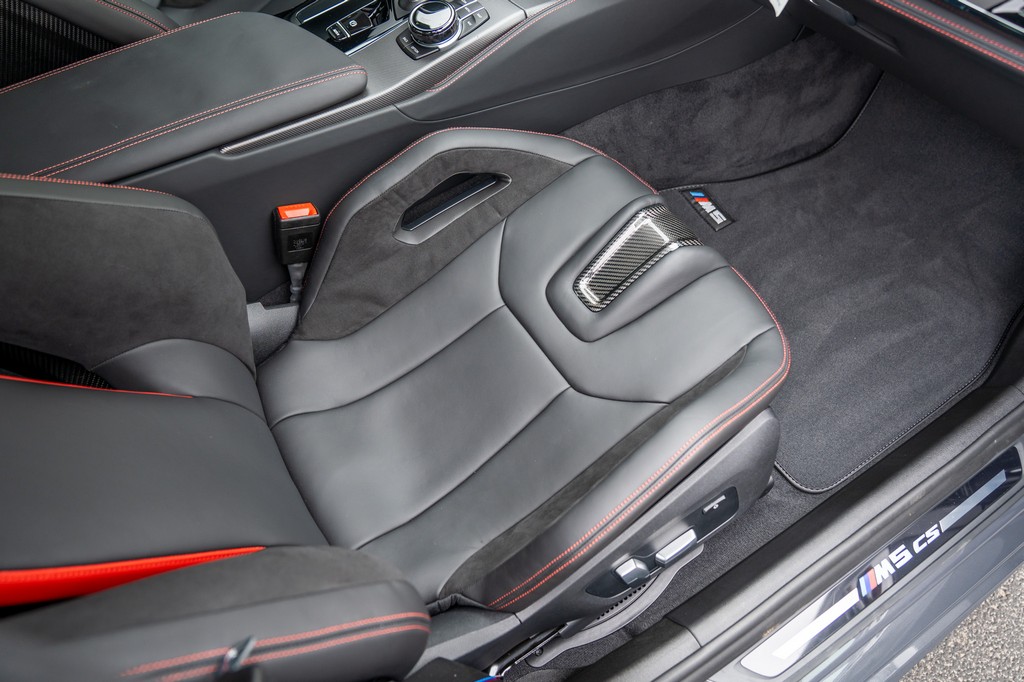 2022 BMW M5 CS - Image 98