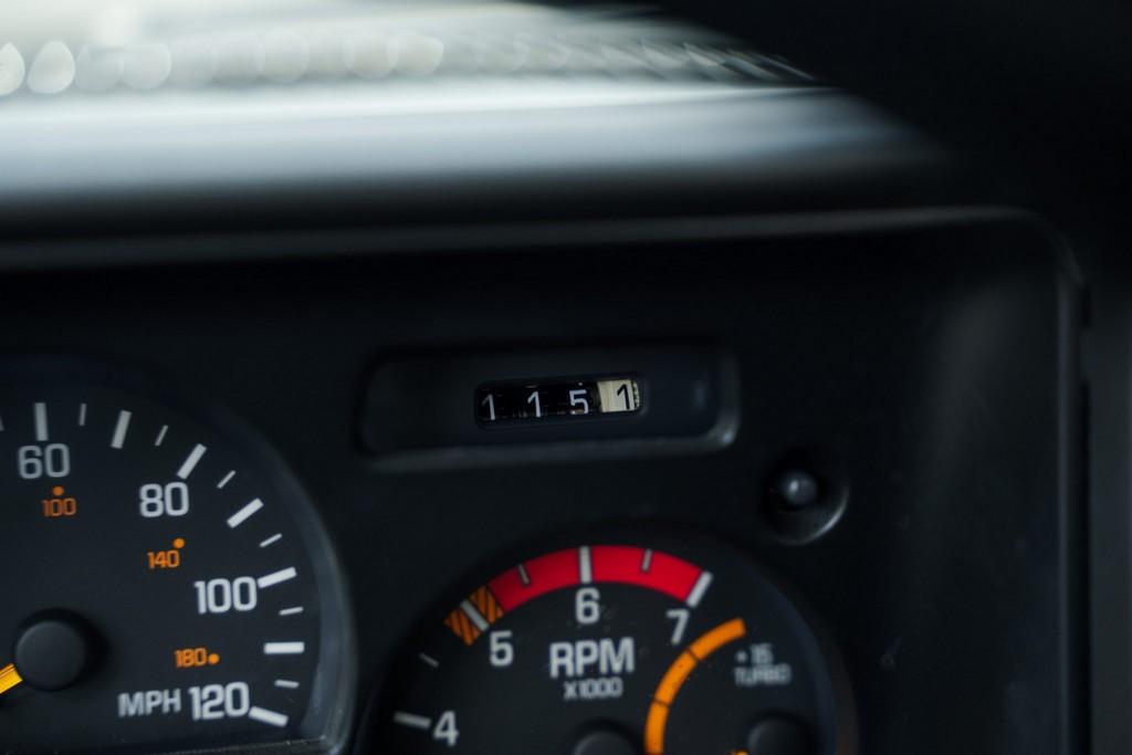 1991 GMC Syclone - Image 76