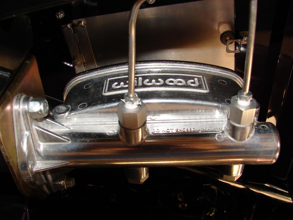 1932 Ford Roadster Highboy - Image 17