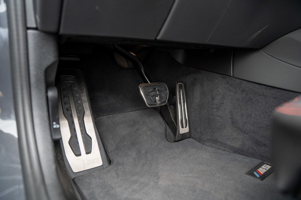 2022 BMW M5 CS - Image 100