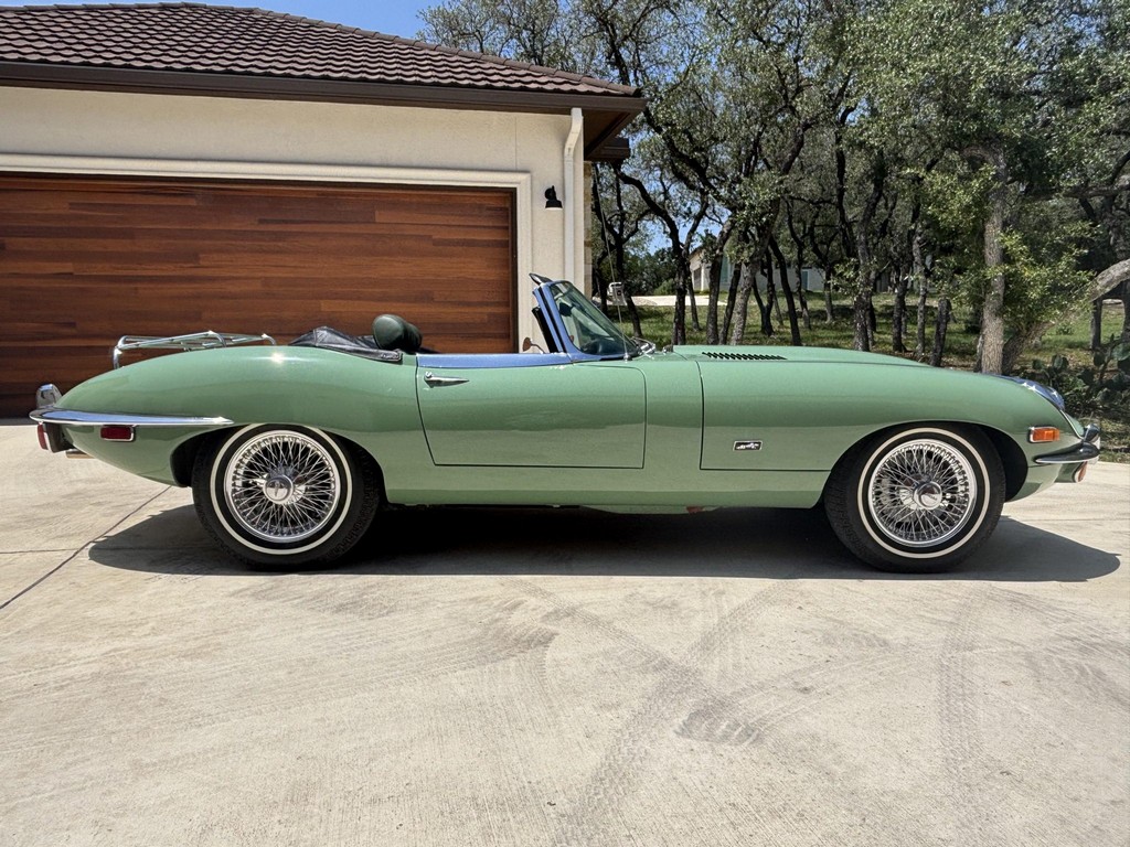 1971 Jaguar XKE Series II Roadster - Image 62
