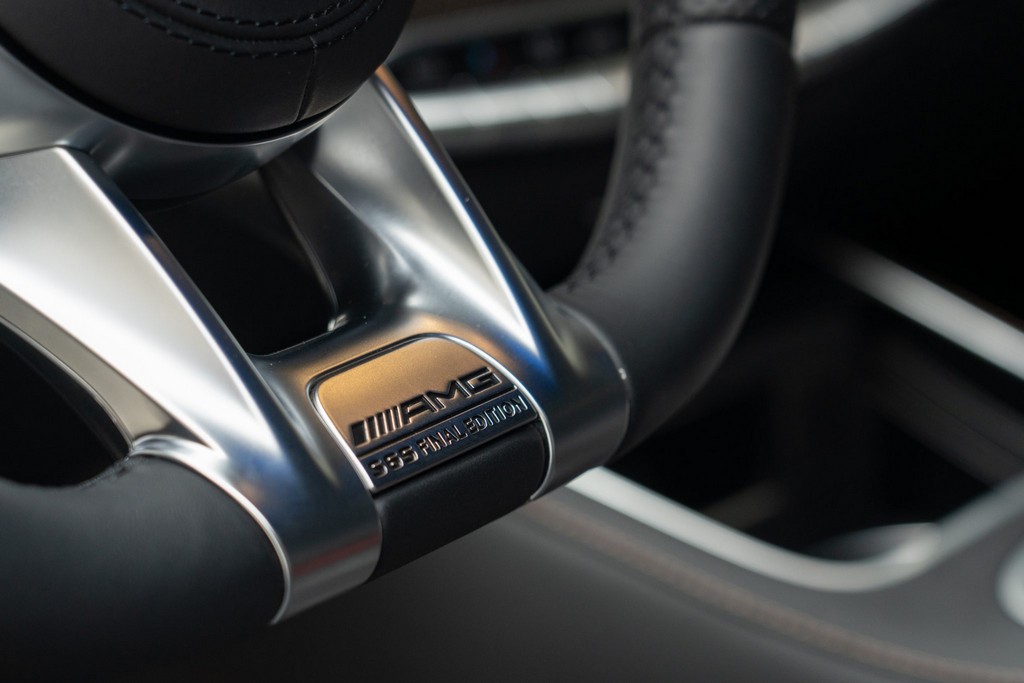 2020 Mercedes-AMG S65 Sedan Final Edition - Image 104