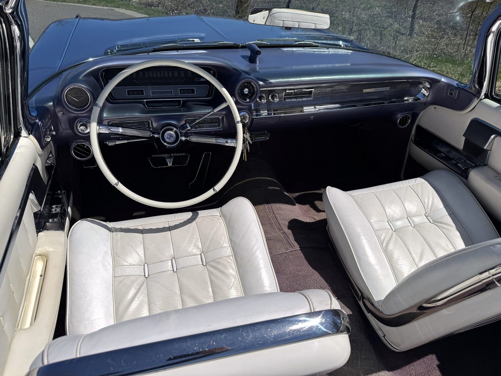 1960 Cadillac Eldorado Biarritz Convertible - Image 37