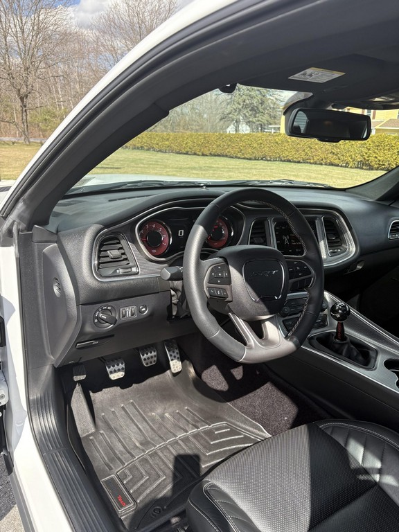 2017 Dodge Challenger SRT Hellcat - Image 60