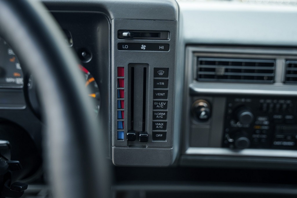 1991 GMC Syclone - Image 83