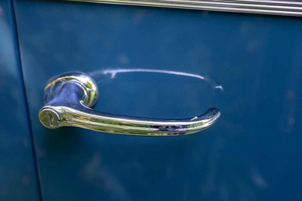 1940 Chevrolet One-Ten Club Coupe - Image 103