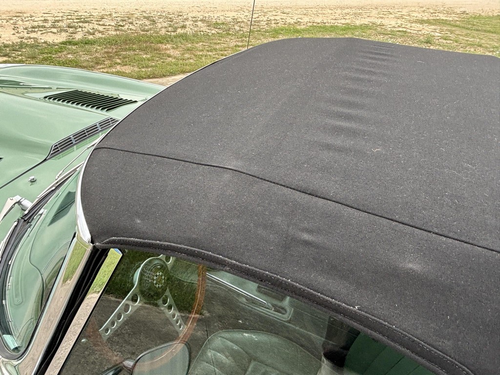 1971 Jaguar XKE Series II Roadster - Image 71