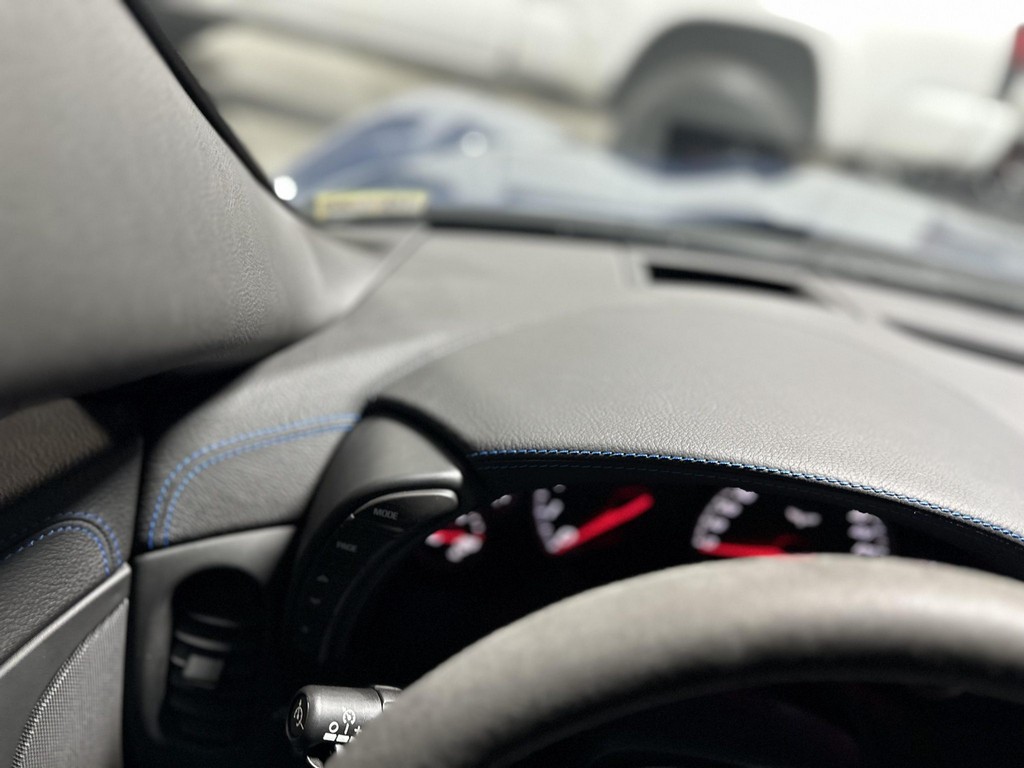 2011 Chevrolet Corvette Z06 Carbon Edition Z07 - Image 28