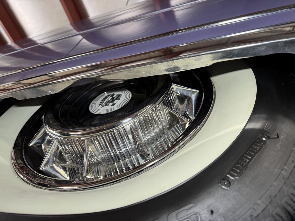 1960 Cadillac Eldorado Biarritz Convertible - Image 46