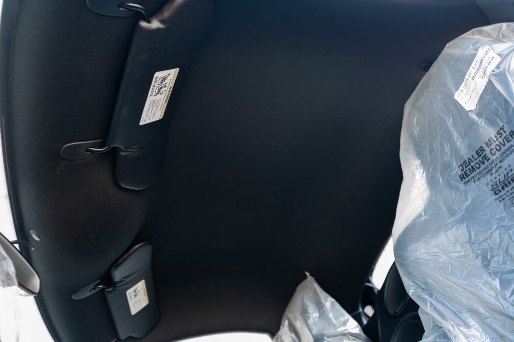 2010 Dodge Viper SRT-10 ACR VoooDoo Edition - Image 2