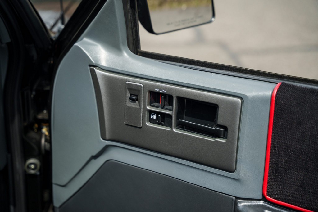 1991 GMC Syclone - Image 98