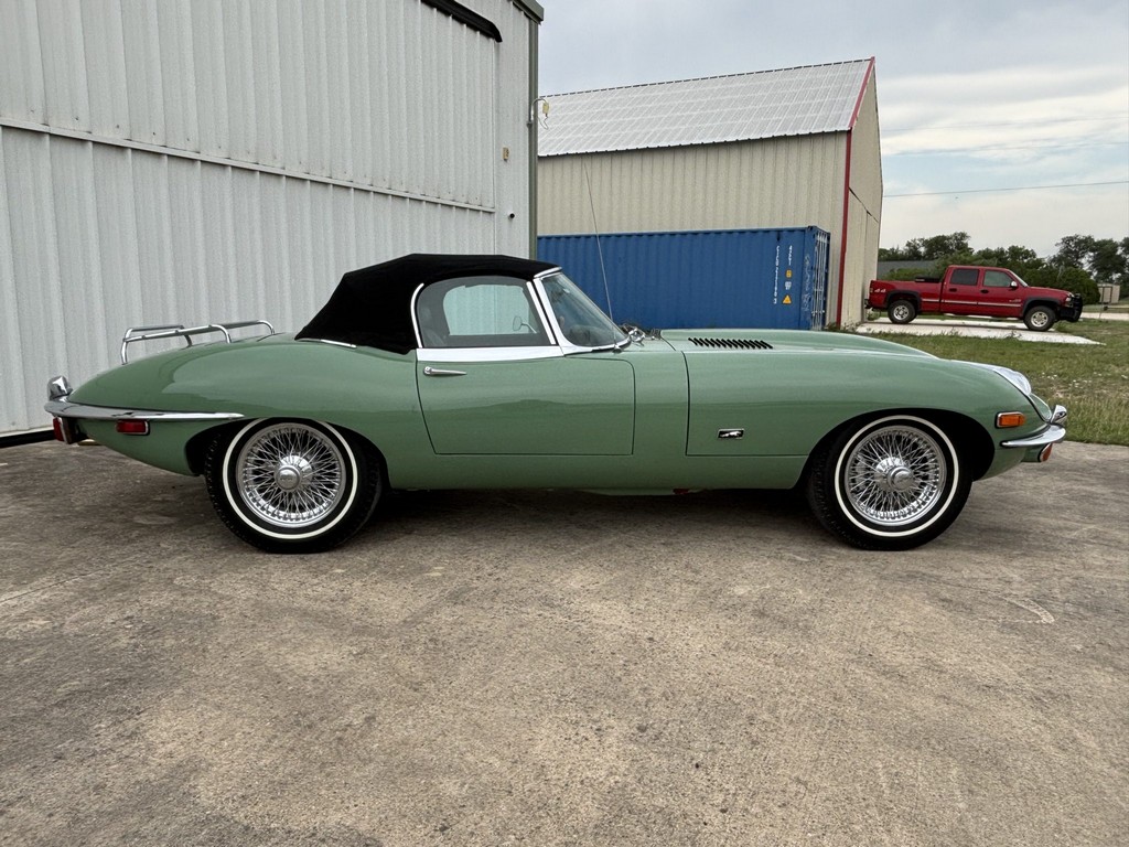 1971 Jaguar XKE Series II Roadster - Image 85