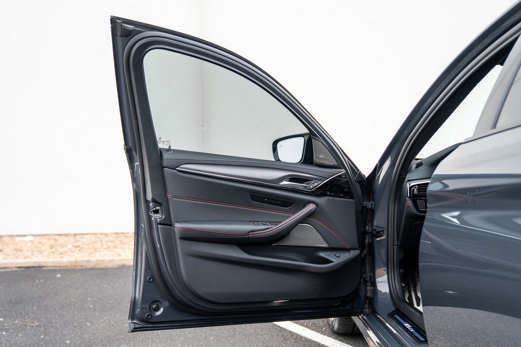 2022 BMW M5 CS - Image 134