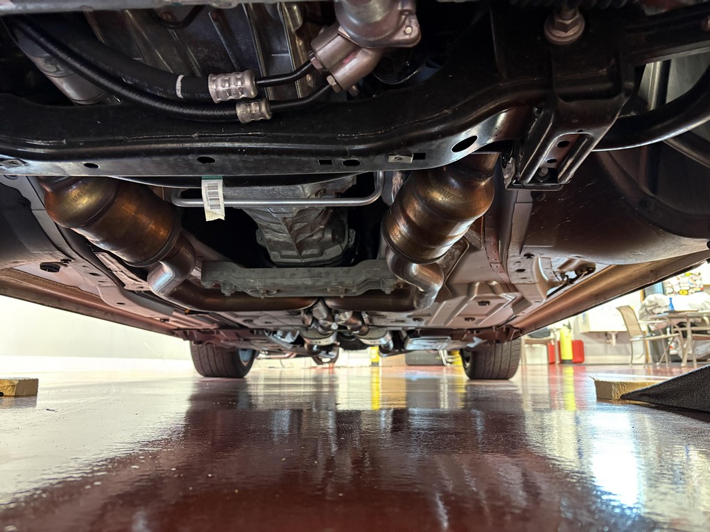 2017 Dodge Challenger SRT Hellcat - Image 10