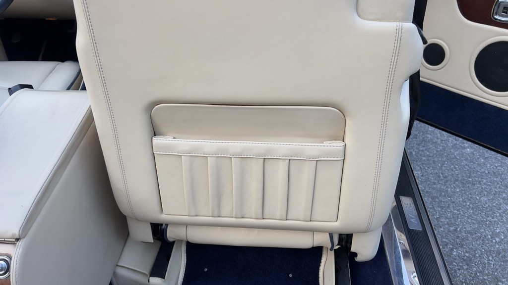 2001 Bentley Azure - Image 102