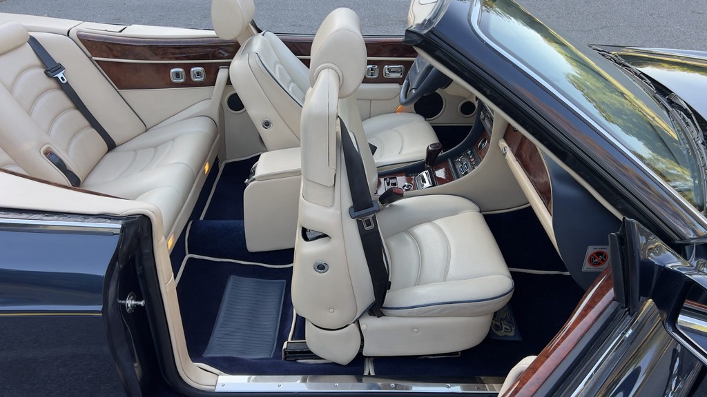 2001 Bentley Azure - Image 115
