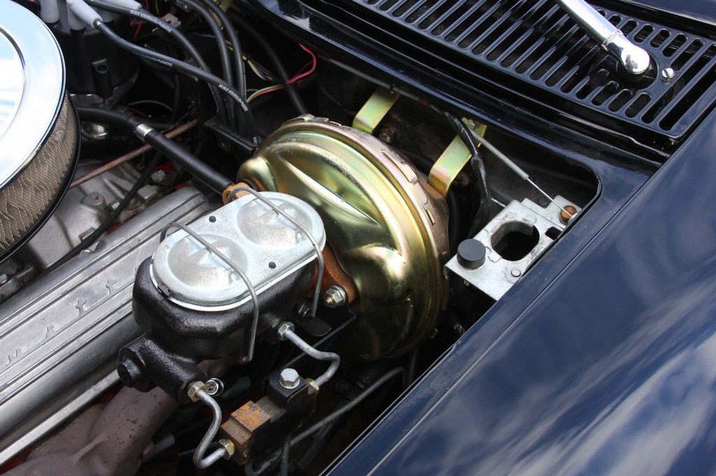 1966 Chevrolet Corvette Convertible 327/350 L79 - Image 11