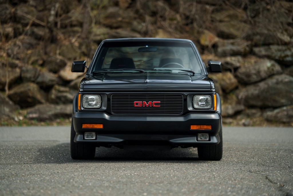 1991 GMC Syclone - Image 3