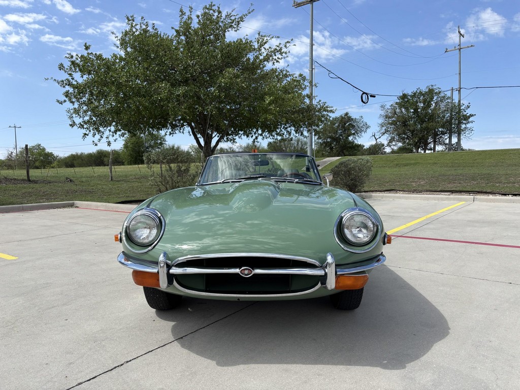 1971 Jaguar XKE Series II Roadster - Image 6