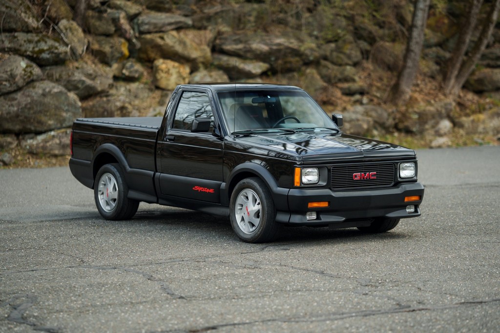 1991 GMC Syclone - Image 4