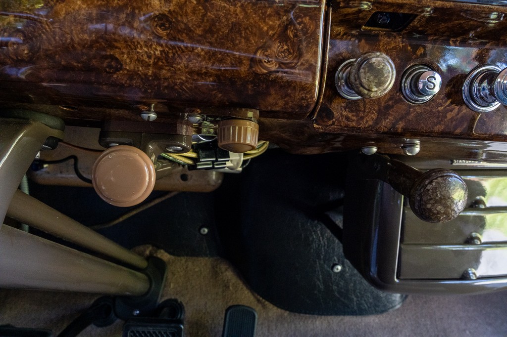 1940 Chevrolet One-Ten Club Coupe - Image 152