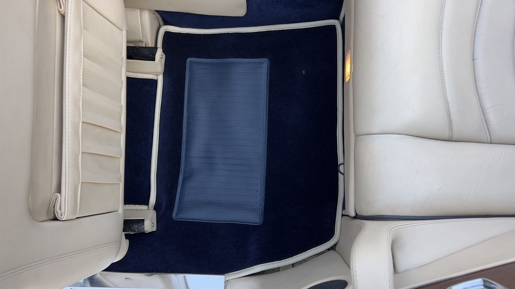 2001 Bentley Azure - Image 119