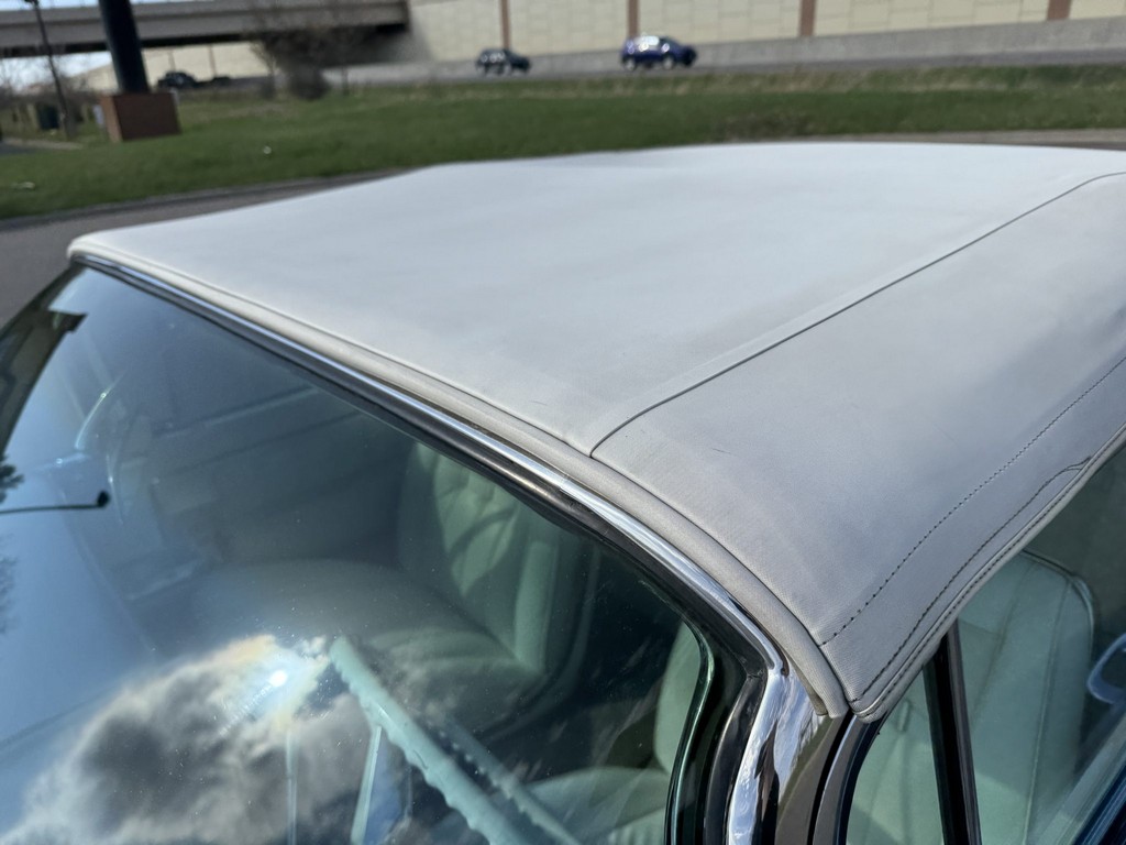 1960 Cadillac Eldorado Biarritz Convertible - Image 79