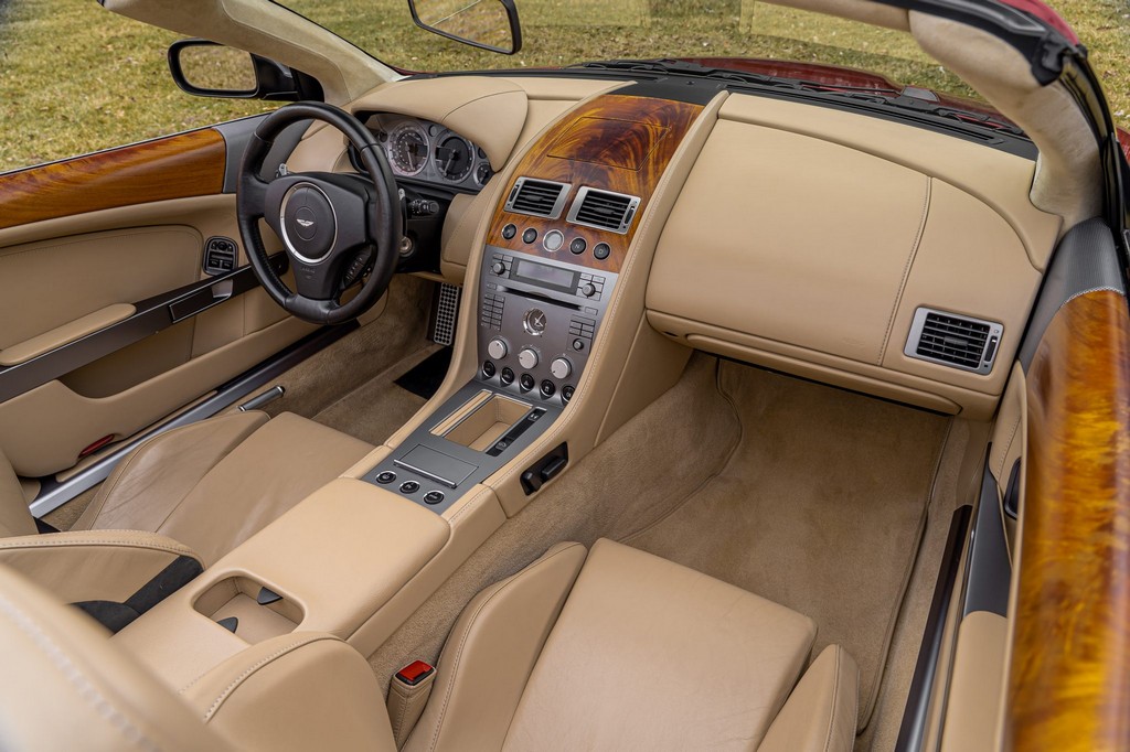 2006 Aston Martin DB9 Volante - Image 132