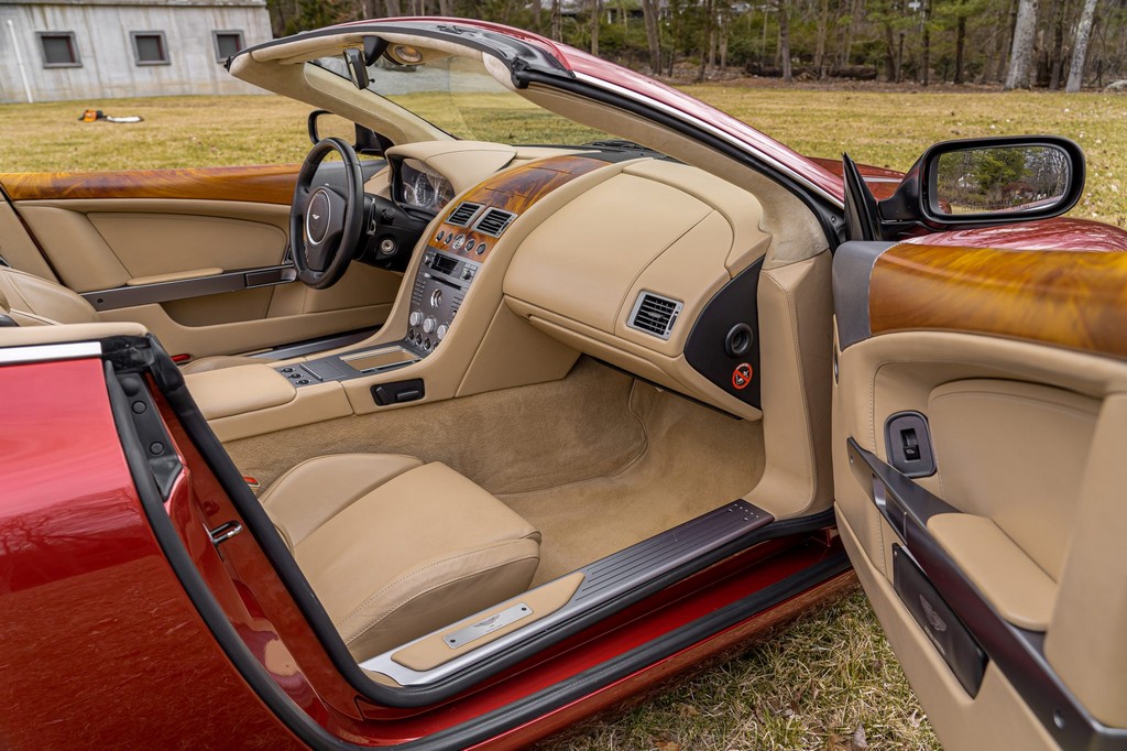 2006 Aston Martin DB9 Volante - Image 133