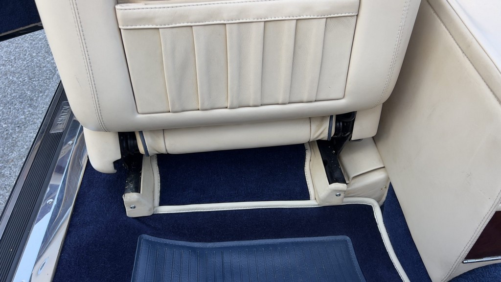 2001 Bentley Azure - Image 123